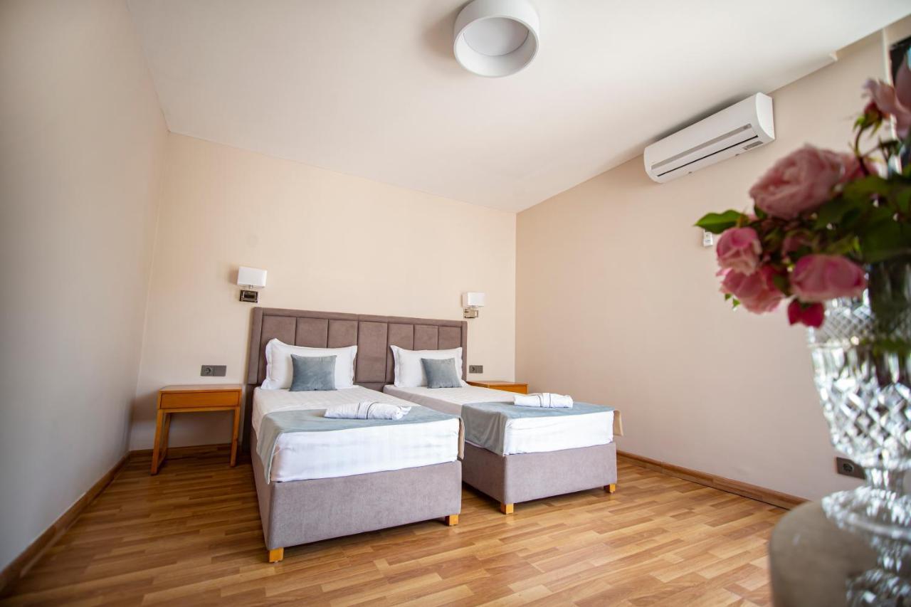 Chveni Ezo Boutique Hotel Kobuleti Exterior foto