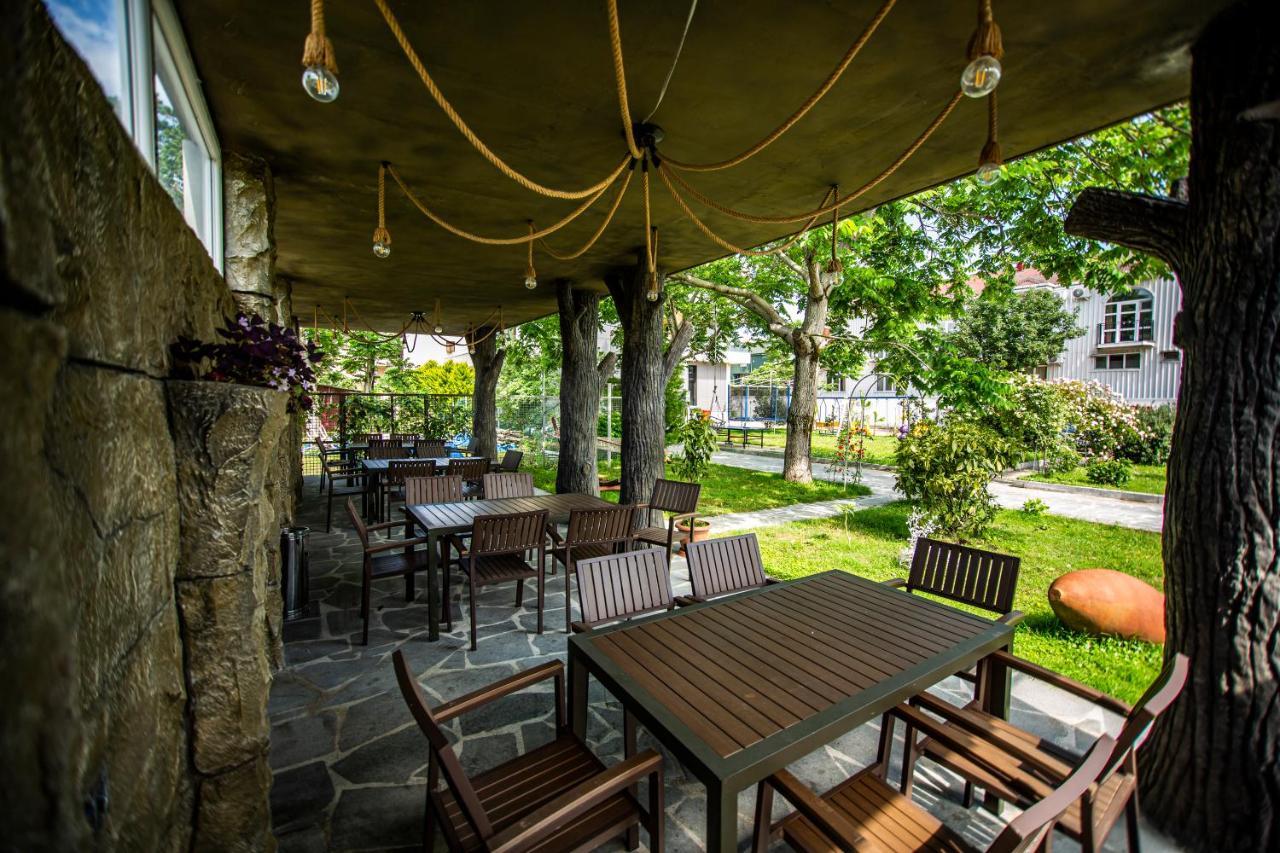 Chveni Ezo Boutique Hotel Kobuleti Exterior foto