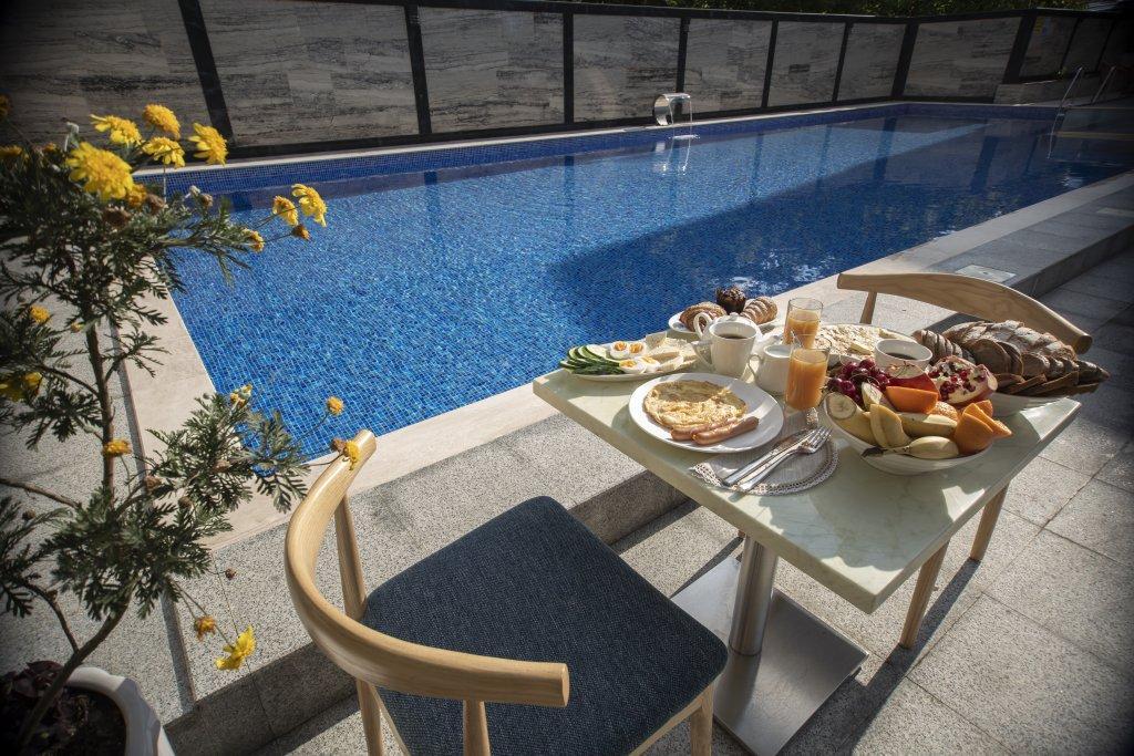 Chveni Ezo Boutique Hotel Kobuleti Exterior foto